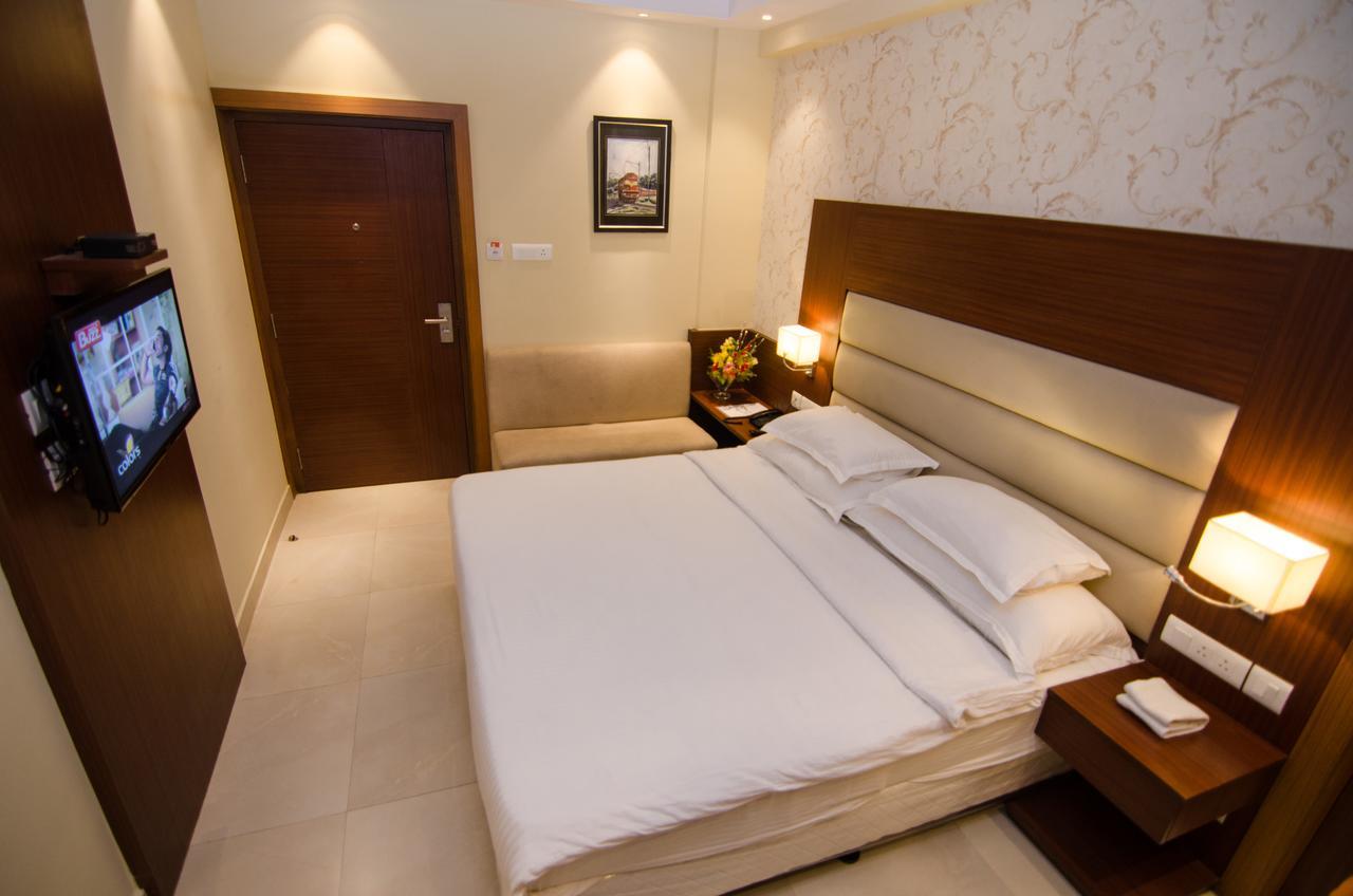 Hotel Aura