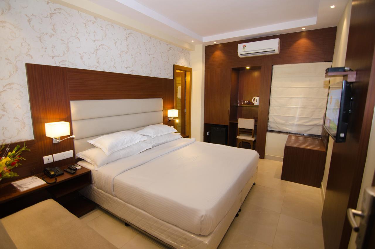 Hotel Aura
